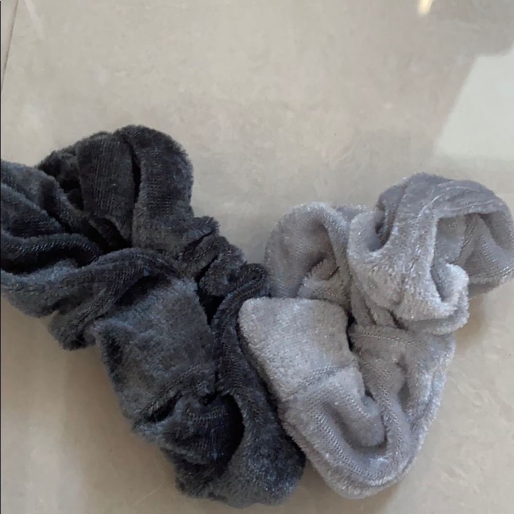 Scrunchie pack of 2